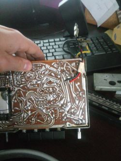 Jak podłączyć i sprawdzić działanie radia Safari 2 w domu?