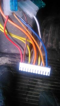 Schemat podłączenia centralnego zamka w Golf 4 - brak centralki, tylko kable i pilot