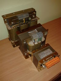 [Sprzedam] 3X TRAFO 380V/220V 3 fazy 1kW, 380/55V 1kW, 380,220/12,24 300W