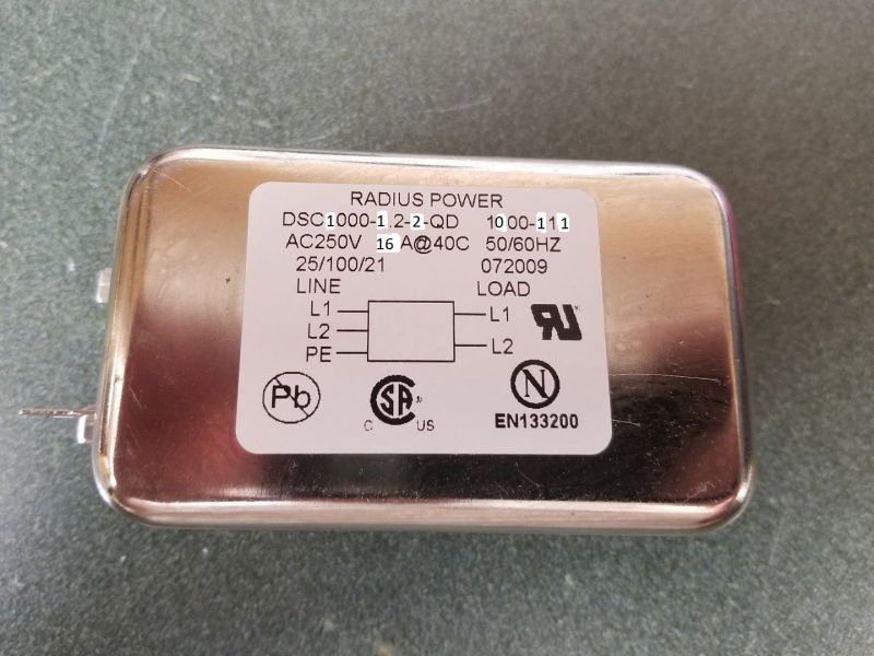 - Filtr sieciowy EMI do bieżni elektrycznej - uszkodzony