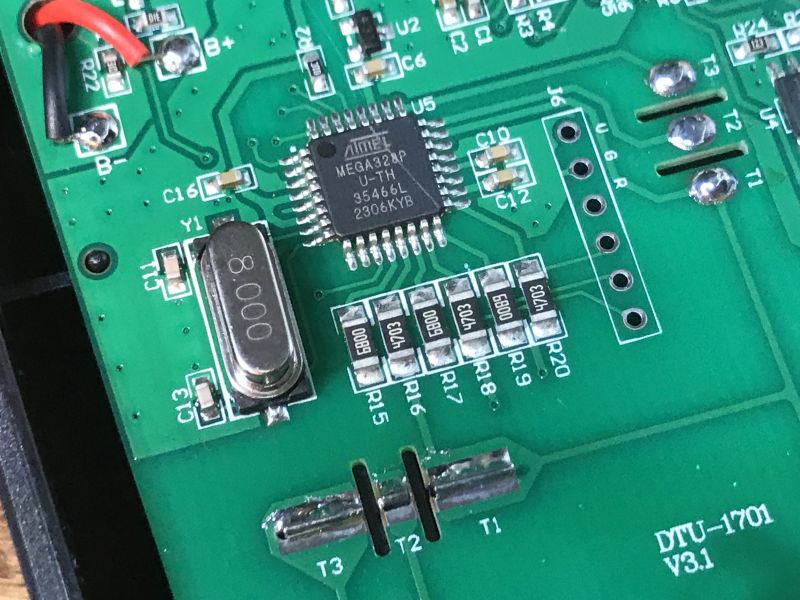 Circuit Board of BSIDE ESR02 Pro Tester Circuit board of the BSIDE ESR02 Pro tester with ATmega328P processor.