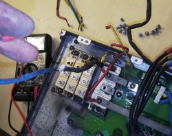 Schneider Altivar 61 - mały pobór z jednej fazy w falowniku 3F