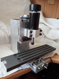 Jakie komponenty elektroniczne do mini frezarki CNC?