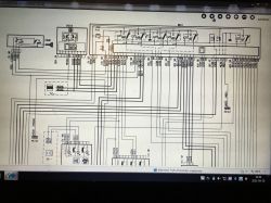 Citroen C5 2004-2008 - Problemy z lusterkami i szybami.
