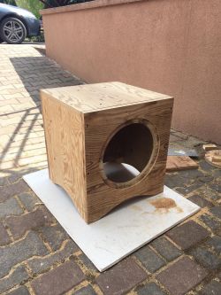 Subwoofer 500W ze wzmacniaczem 1000W klasy D Subwoofer 500W ze wzmacniaczem 1000W klasy D