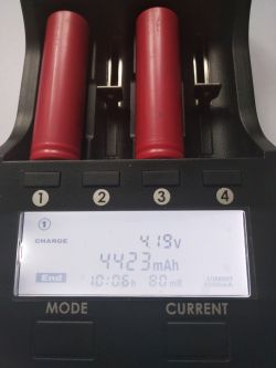 VariCore V40 - universal charger unlike any other - China - review VariCore V40 - universal charger unlike any other - China - review