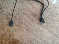 Obudowa Genesis IRID 400 ARGB Midi Tower: sterowanie z płyty głównej przez gniazdo RGB