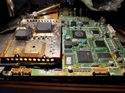 Samsung LE37R88BDR - Jaka płyta "główna"?