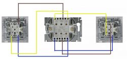 Schemat połączenia trzech łączników elektrycznych.