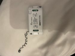 How to connect a Chinese wireless light switch to a chandelier?