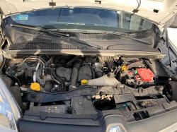 Kangoo II 2016r - Nie działają wycieraczki, światła drogowe, p.mgielne tylne