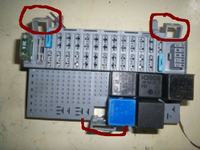 Opel Astra F - skrzynka bezpiecznikowa