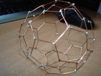 Model fulerynu C60 ->> sztuka lutowania :]
