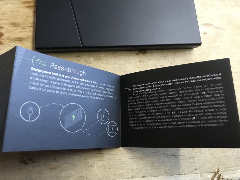 Instrukcja obsługi funkcji Pass-through do ładowania powerbanków.