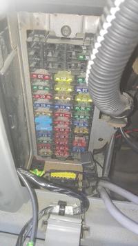 Renault Master 2.5 dci 2003r - Wycieraczki nie działają na czasowym programie