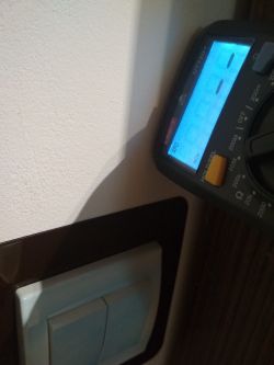 Minitest: Multimetr UNI-T UT33D+ Minitest: Multimetr UNI-T UT33D+