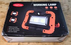 Latarka/Lampka przenośna powerbank USB COB LED HP1807 ładowana z USB