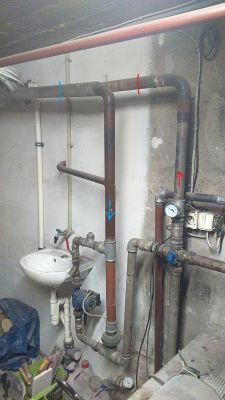 Stara instalacja CO i wymiana kotła węglowego na gazowy. Stara instalacja CO i wymiana kotła węglowego na gazowy.