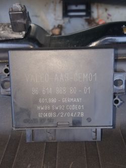 - Citroen C4 coupe 2009r. Sterownik czujników parkowania