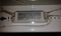 Oprawa hermetyczna 2x18W 8 - Uszkodzony zapłonnik elektroniczny Oprawa hermetyczna 2x18W 8 - Uszkodzony zapłonnik elektroniczny