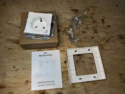 Contents of AVATTO N-WOT10-EU-W Set AVATTO N-WOT10-EU-W socket set with instructions