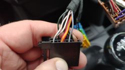 Volkswagen Touran 2004r - Połączenie oryginalnego radia RCD310