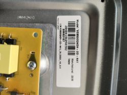 Label with barcodes on a metal panel, model VES500QNDH-2D-N41