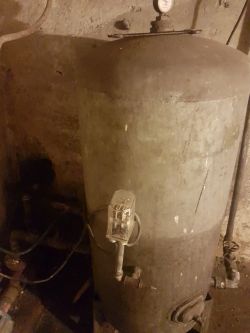 - Hydrofor, dobijanie powietrza - Hydrofor, dobijanie powietrza