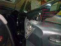 Mercedes W209 - Instrukcja Wymiany Kratki Głośnika w Drzwiach