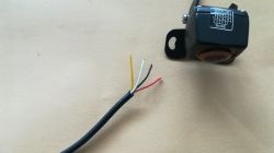 Jak połączyć kamerę cofania Noxon BC2 z wtyczką 4PIN