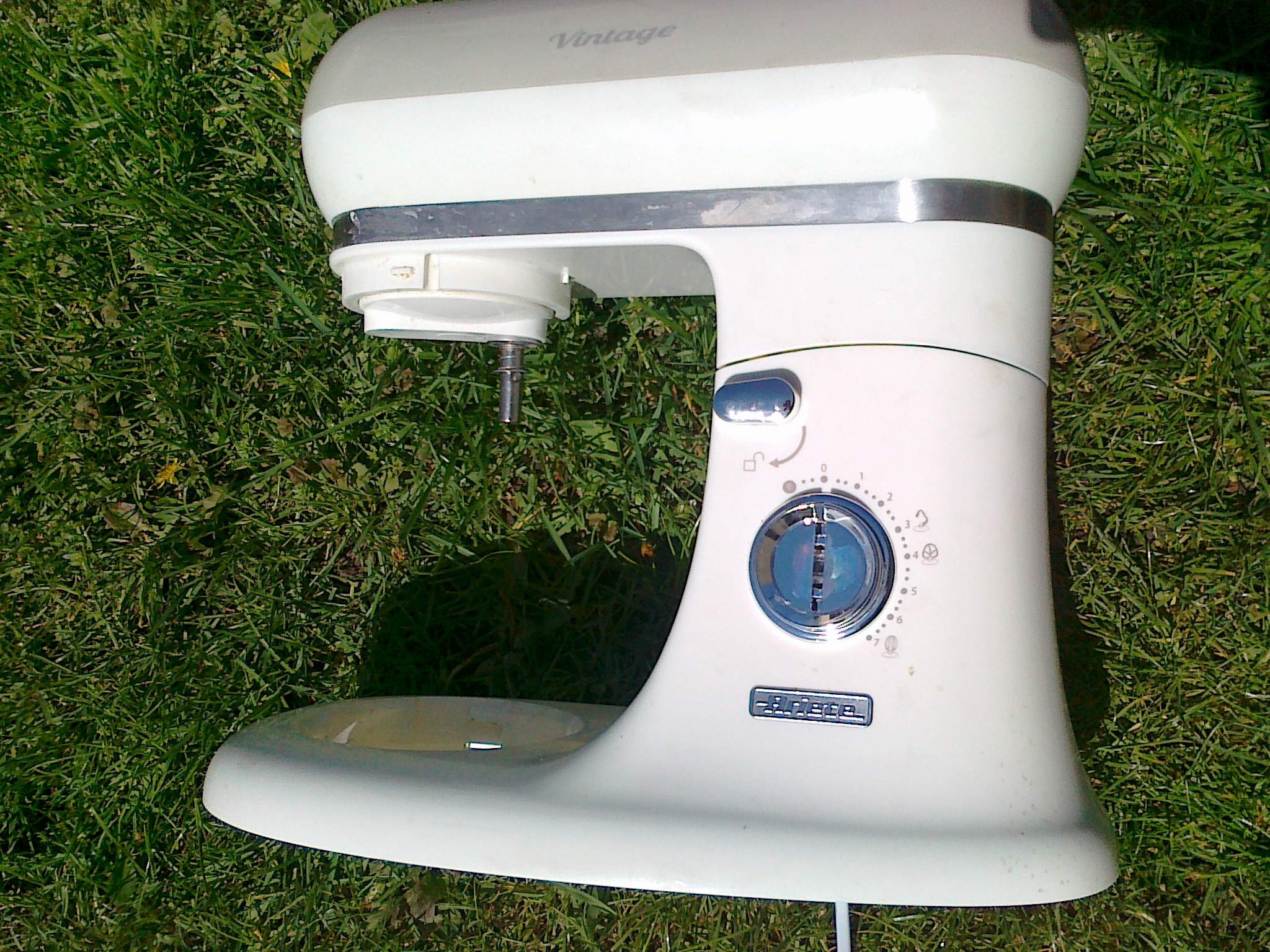 ARIETE 1588/03 Keukenmachine Beige, Chroom, Wit 2400 W