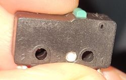 Mikroprzełacznik LF-04 - Jaki zamiennik bo ten się zepsuł