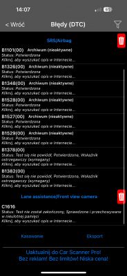 Zrzut ekranu z aplikacji diagnostycznej pokazujący kody błędów związanych z systemem SRS/poduszkami powietrznymi w samochodzie.