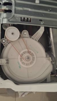 AEG Lavamat Turbo 16850 - Głośna praca nawiewu suszarki.