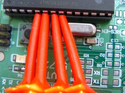 Przegląd chwytaków, igieł, krokodylków pomiarowych