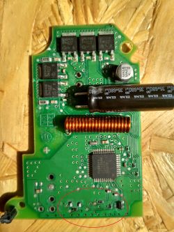 Peugeot 508 - Bosch 1 397 220 614 - sterownik wycieraczek