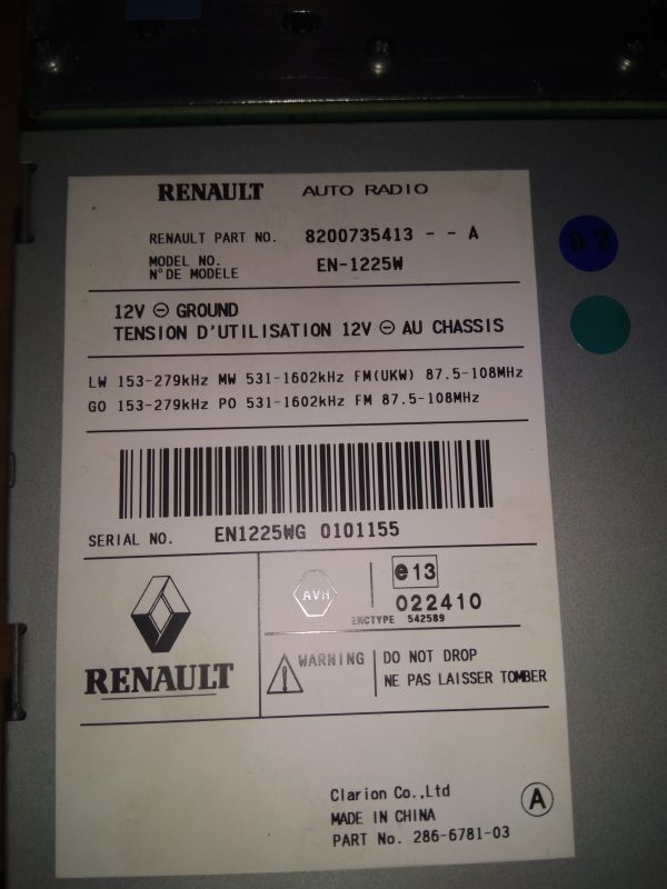 Laguna II 2006 - problemy z radiem Cabasse: trzaski i brak dźwięku FM