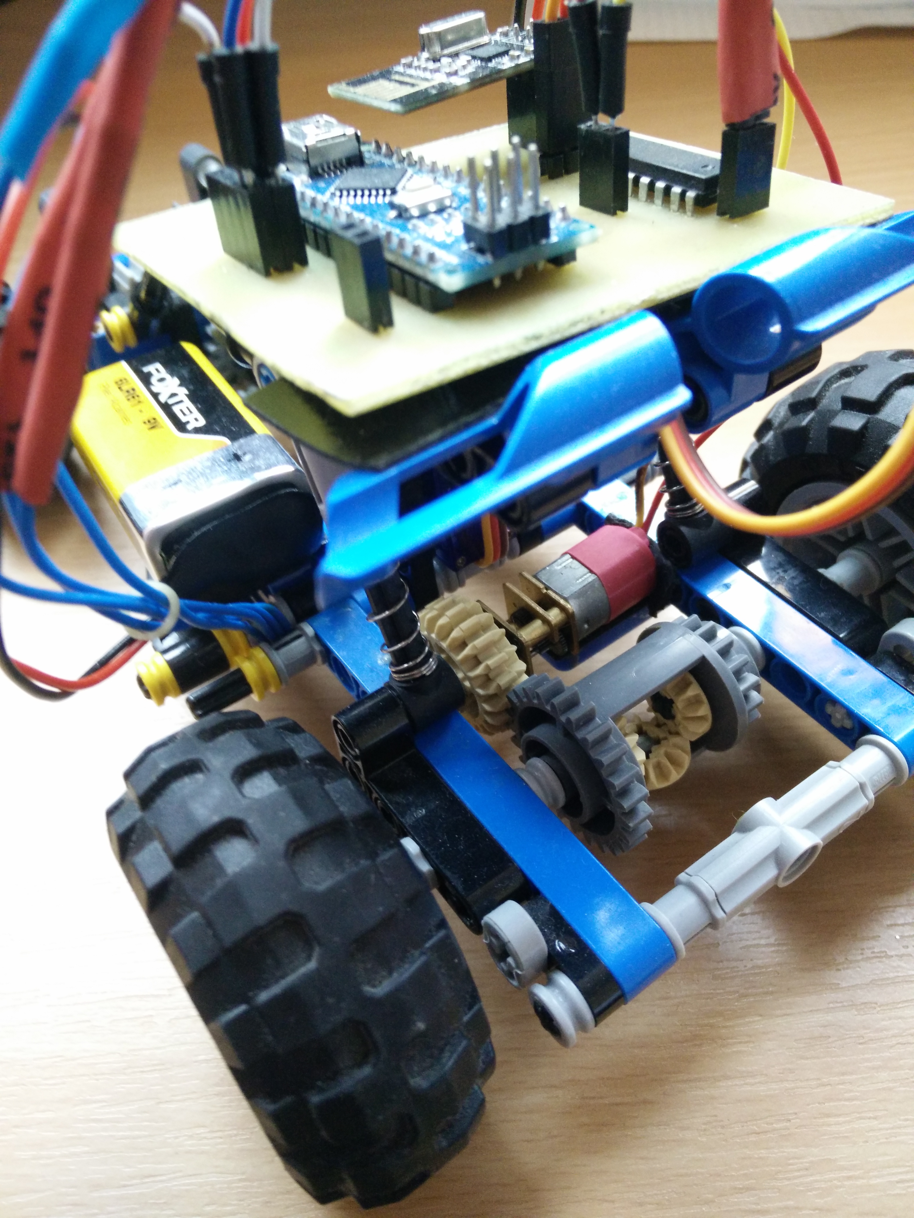 Samochód RC DIY Lego + Arduino elektroda.pl