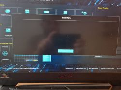 Laptop Asus TUF A15 przestal wykrywac dysk