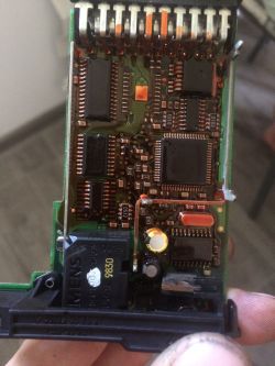 Passat B5 - Sterownik (moduł) podnoszenia - strona kierowcy