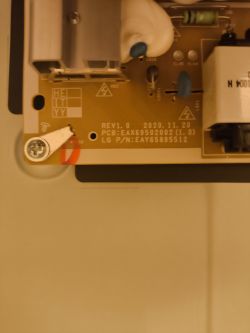 LG 50UP810033LR – obraz miga i zanika, dźwięk działa – co robić?