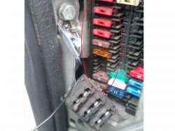 Opel Vivaro 1.9 2003 - Absence of Voltage at Fuses in Cabin: Seeking Guidance Opel Vivaro 1.9 2003 - Absence of Voltage at Fuses in Cabin: Seeking Guidance