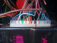 Champion Mark 2 (Almera N15) - Alarm nie otwiera zamków po rozładowaniu akumulatora