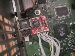 Xbox Classic bez dysku - jakie dyski polecane, jak zainstalować? Mod chip Thailand C4