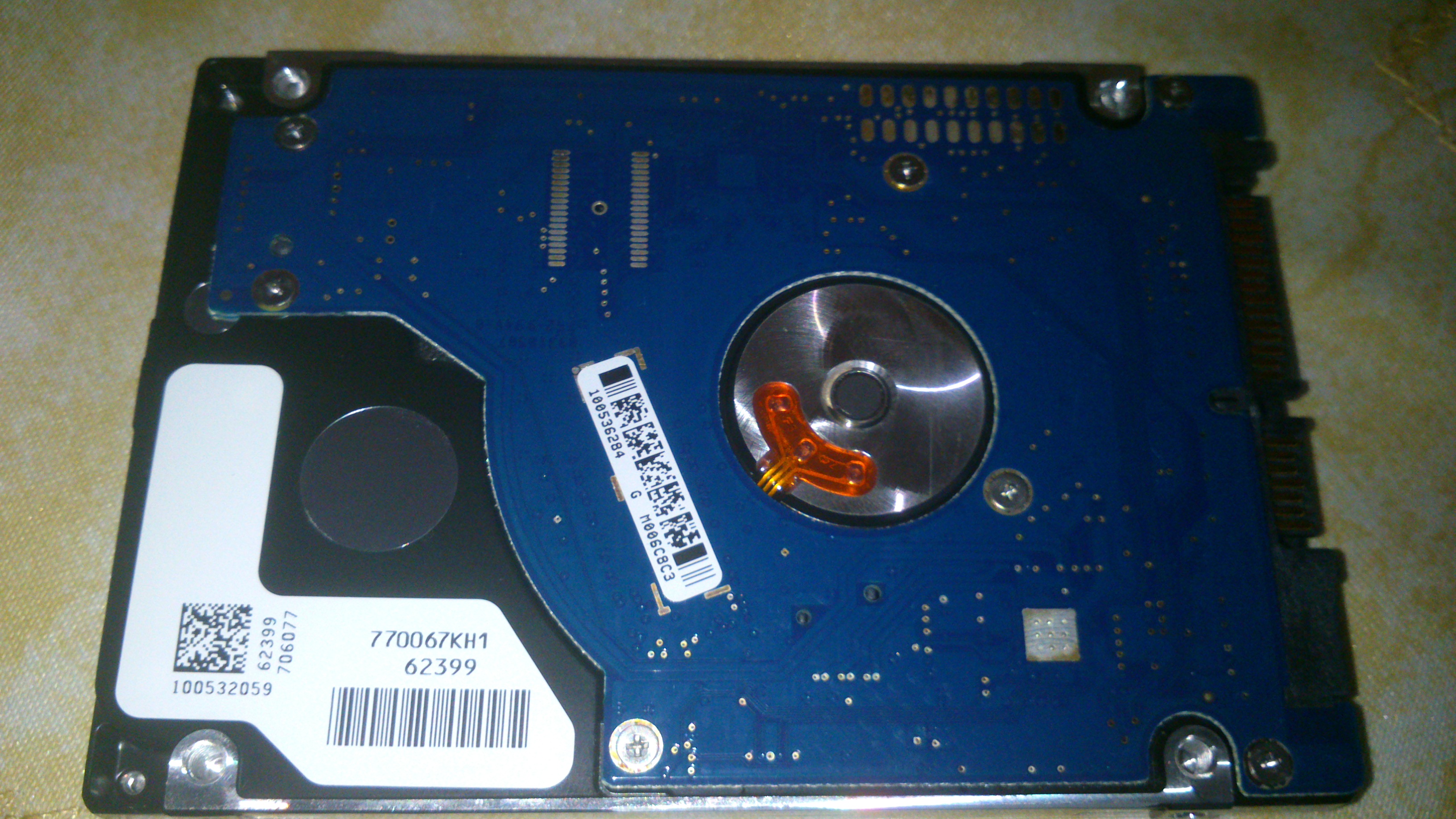 [Kupię]Potrzebna elektronika dysku SEAGATE Momentus 5400.6 ST9500325AS