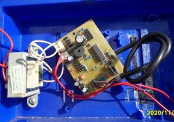 Podłączenie kabelków w wadze TCS - jak połączyć z pulpitem i akumulatorem?