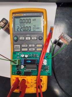 Symulator rezystancyjnego czujnika temperatury PT 100 Symulator rezystancyjnego czujnika temperatury PT 100