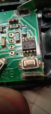 Jaki to centralny audi a4b5 20r. Cieżko sie dostać...