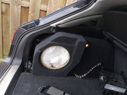 Audi a4 k8 kombi - Podłączenie wzmacniacza do subwoofer a