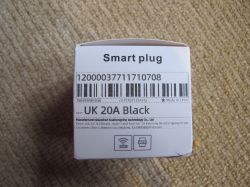 Tuya BSD29 UK 20A Smart Plug Packaging Packaging of Tuya BSD29 UK 20A smart plug.